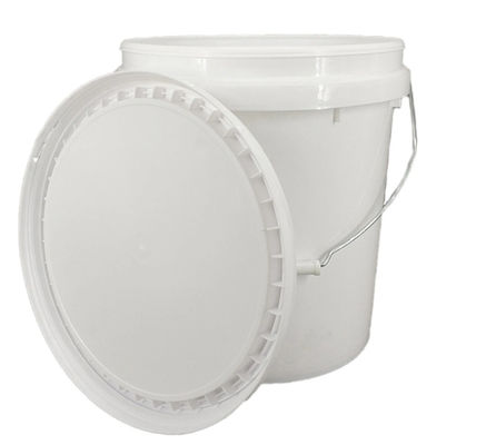 Seau en plastique cylindrique de catégorie comestible avec le blanc du couvercle 20L de poignée