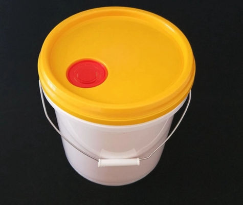 Peinture en plastique Pail Round Enclosed Plastic Water Pail With Lid Handle de HDPE
