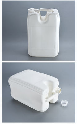 Boîtier carré en plastique d'urée de 10 litres pour un transport de liquide sûr et pratique dans l'industrie
